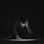 un tragique accident de jardinage a coûté la vie à un homme, soulignant les dangers potentiels liés aux travaux d'extérieur. découvrez les détails de cet événement malheureux et les mesures de prévention à envisager.